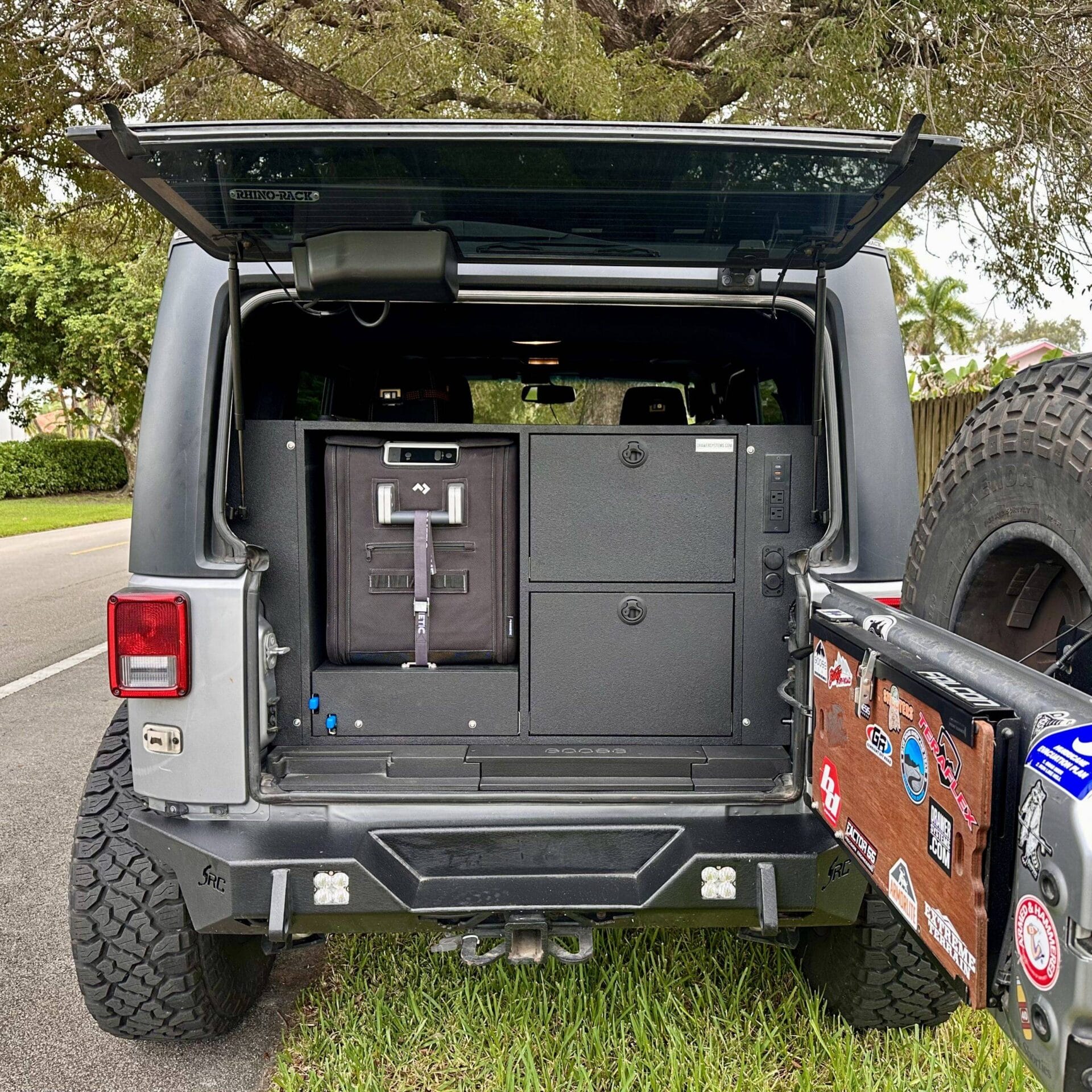 Jeep JKU Drawer System